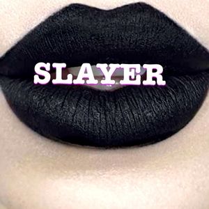 🐈‍⬛💎 NWT•Kat Von D•🗡👄SlAyEr👄🗡•lipstick🐈‍⬛💎